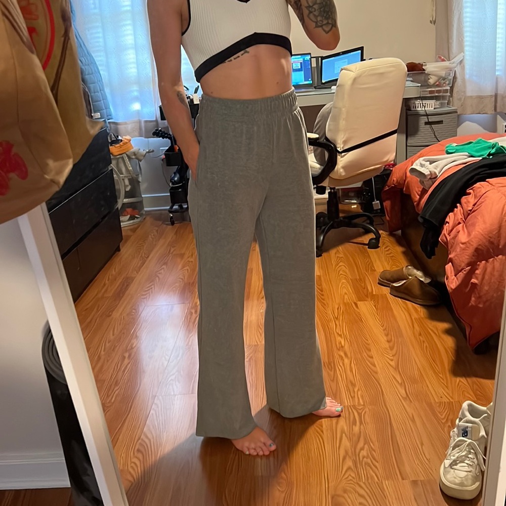 Hire fable wide leg sweatpants